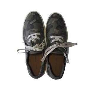 SUN STONE, Upper and textile tennis shoes for men, Camouflage, size 10 1/2. NWT